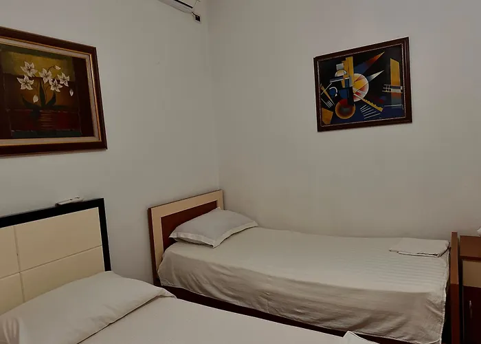 Grande House Hostel Tirana