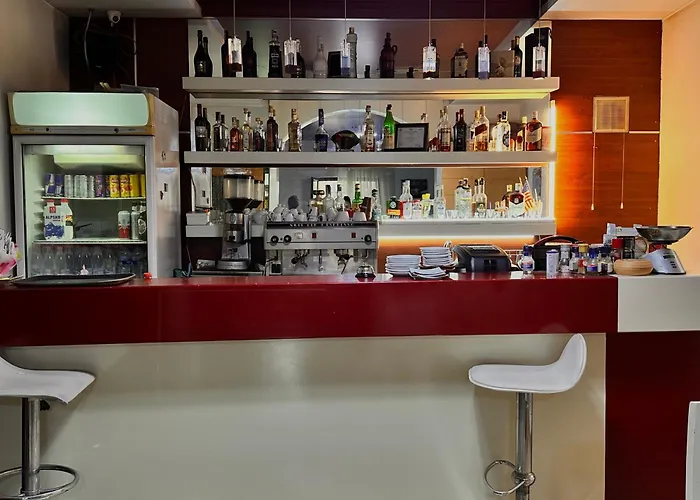 Grande House Hostel *